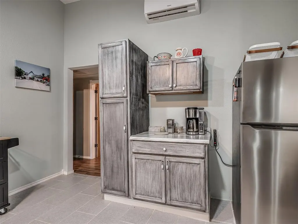 Photo 18 — 11440 W Cedar Lake Drive, Hinton, OK 73047