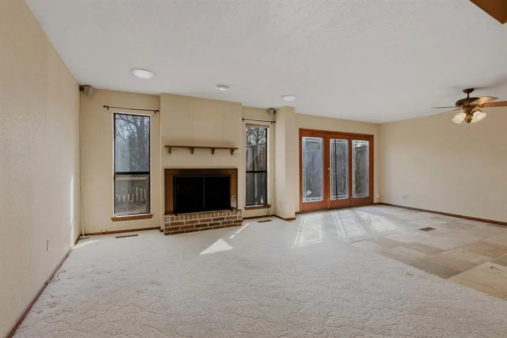 Photo 6 — 2100 Three Stars Road, Edmond, OK 73034