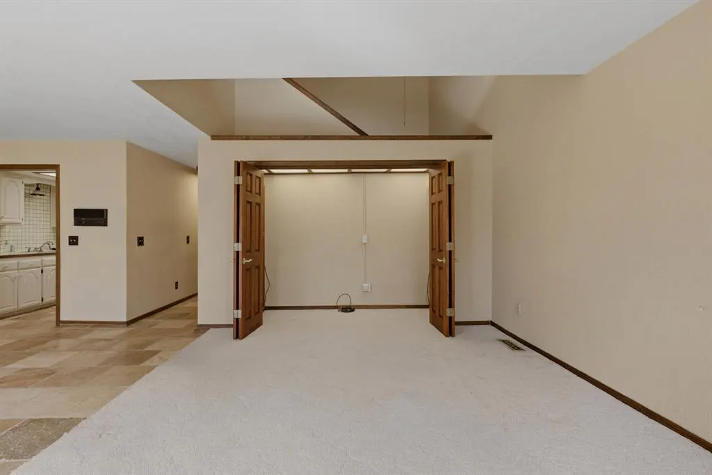 Photo 7 — 2100 Three Stars Road, Edmond, OK 73034