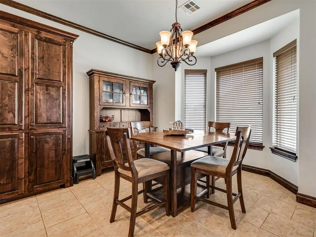 Photo 12 — 13317 NW 4th Street, Yukon, OK 73099