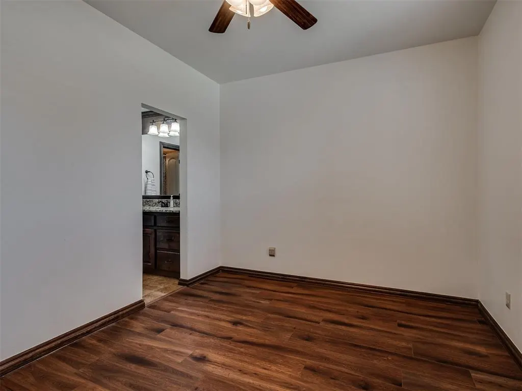 Photo 27 — 13317 NW 4th Street, Yukon, OK 73099