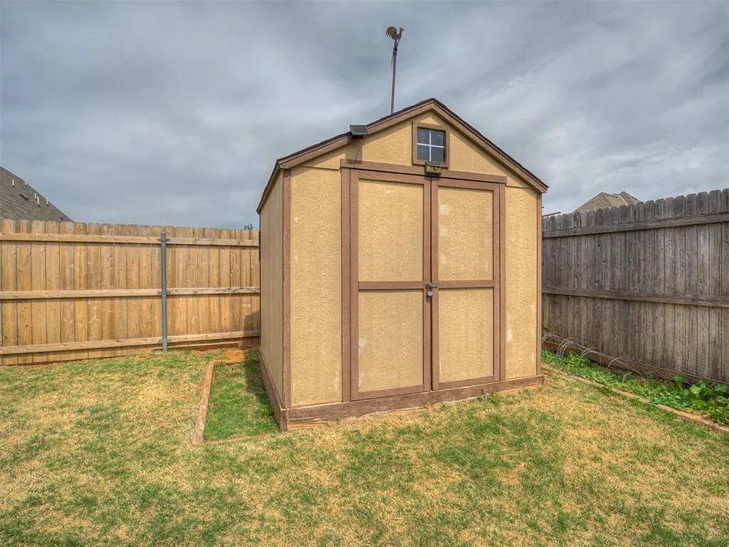 Photo 43 — 13317 NW 4th Street, Yukon, OK 73099