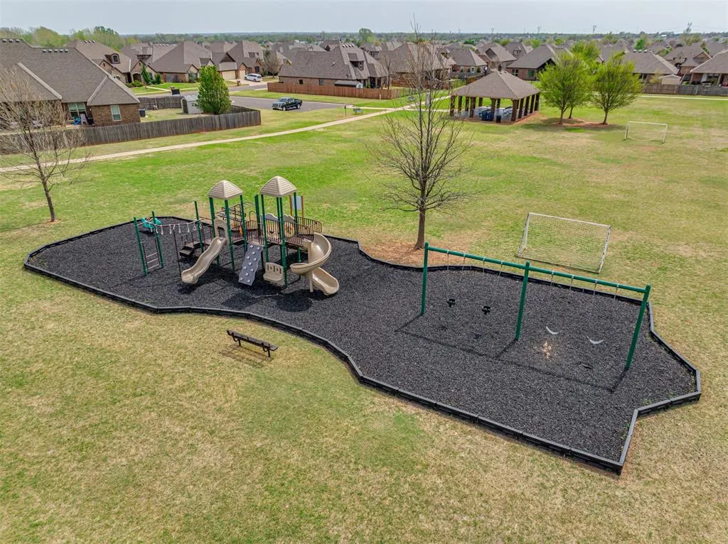 Photo 49 — 13317 NW 4th Street, Yukon, OK 73099