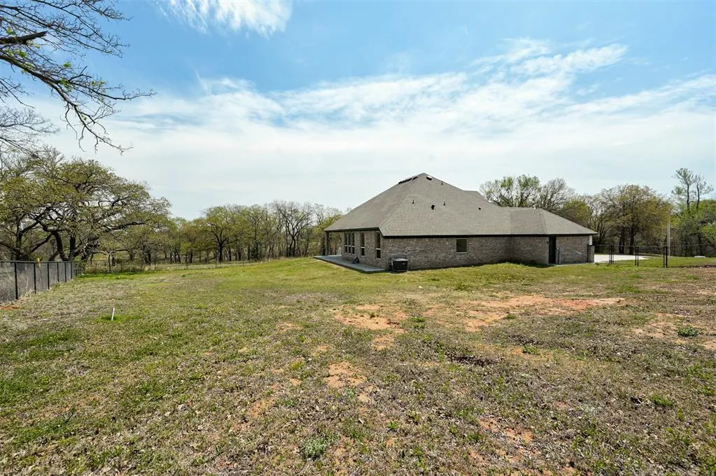 Photo 39 — 17519 240th Street, Washington, OK 73093