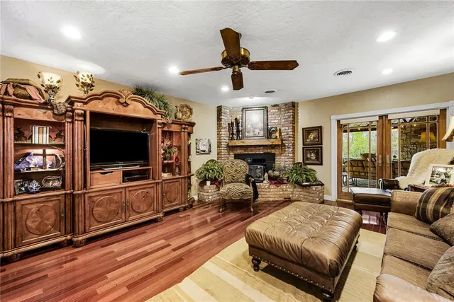 Photo 7 — 2711 S 27th Street, Duncan, OK 73533