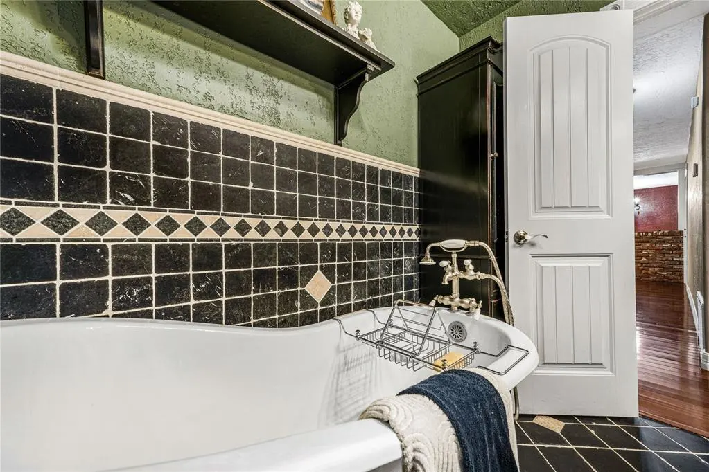 Photo 24 — 2711 S 27th Street, Duncan, OK 73533