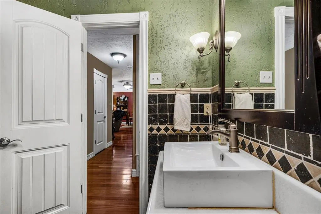 Photo 25 — 2711 S 27th Street, Duncan, OK 73533