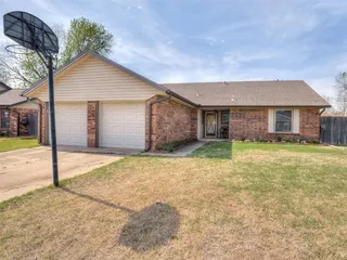 Sold home at 601 Waterview Road