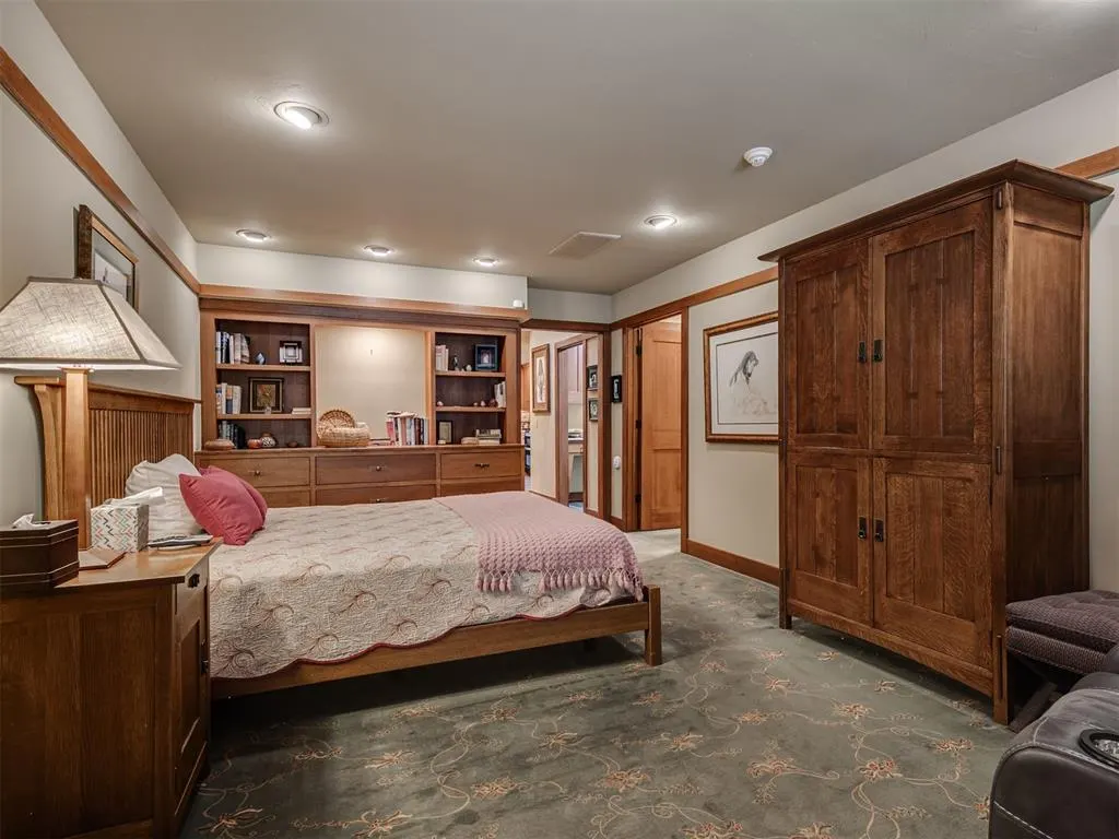 Photo 19 — 1100 Woodrow Court, Norman, OK 73072