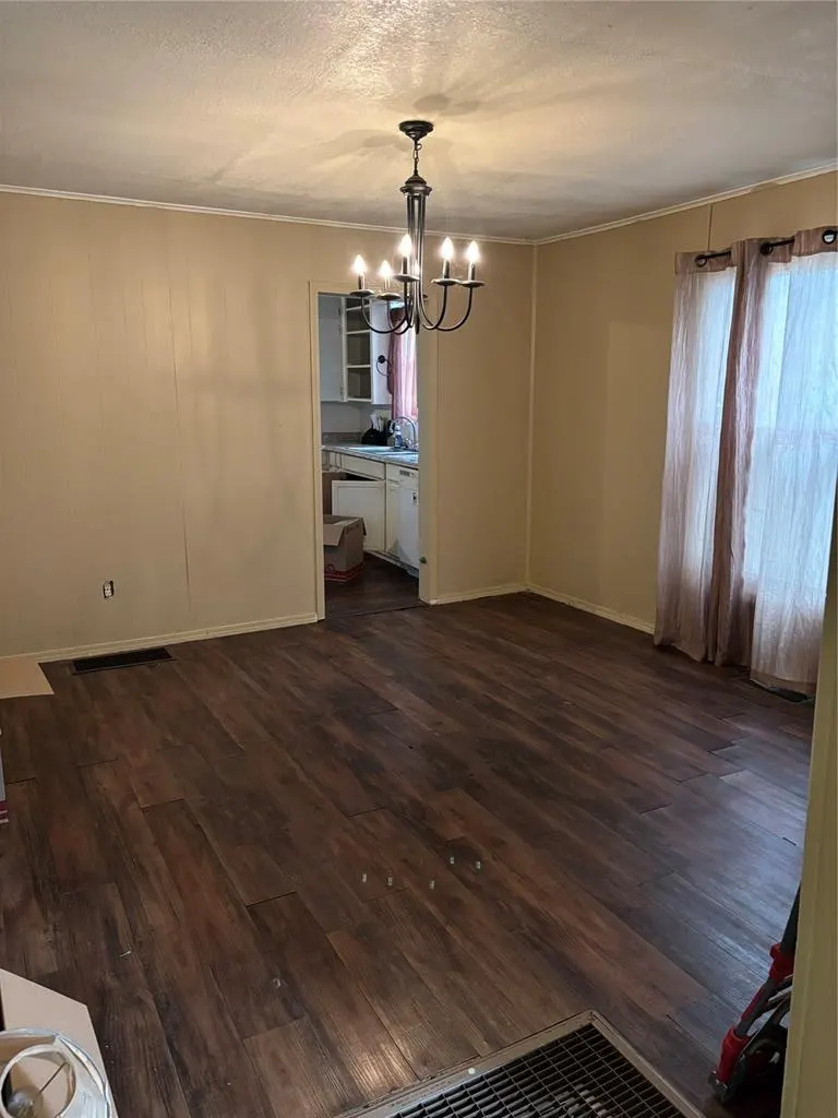 Photo 4 — 512 S Poplar Street, Sapulpa, OK 74066