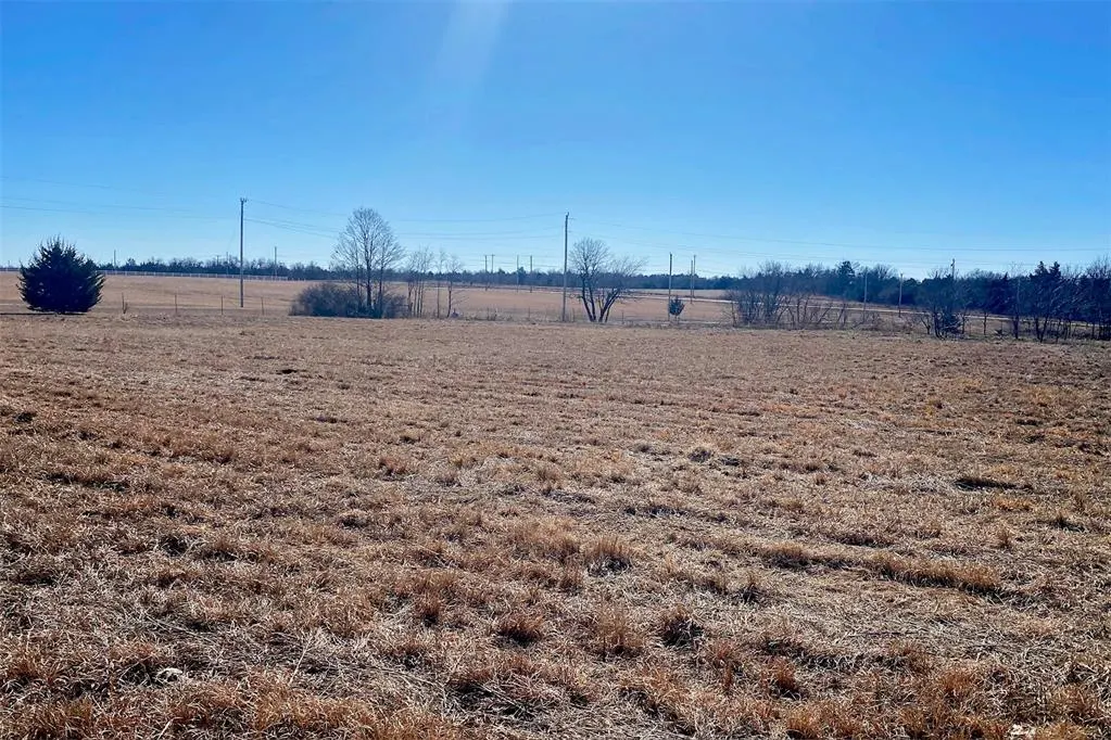 Photo 2 — Address unavailable, Guthrie, OK 73044