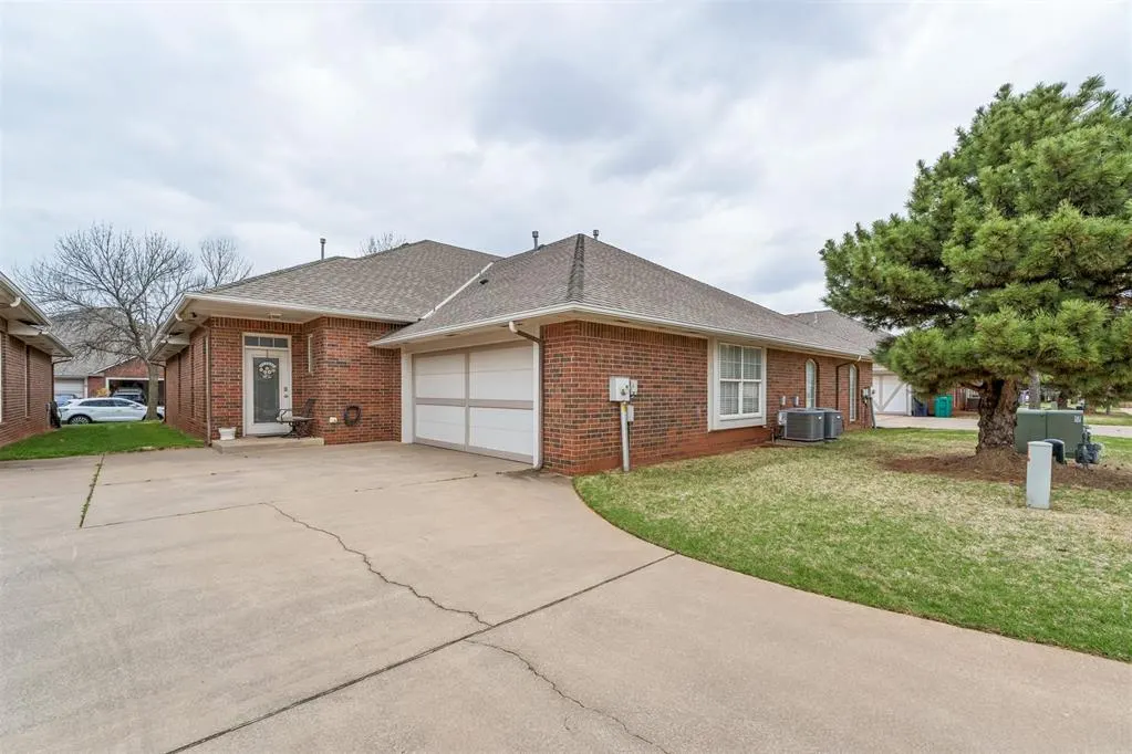 Photo 37 — 15508 Swallowtail Road, Edmond, OK 73013