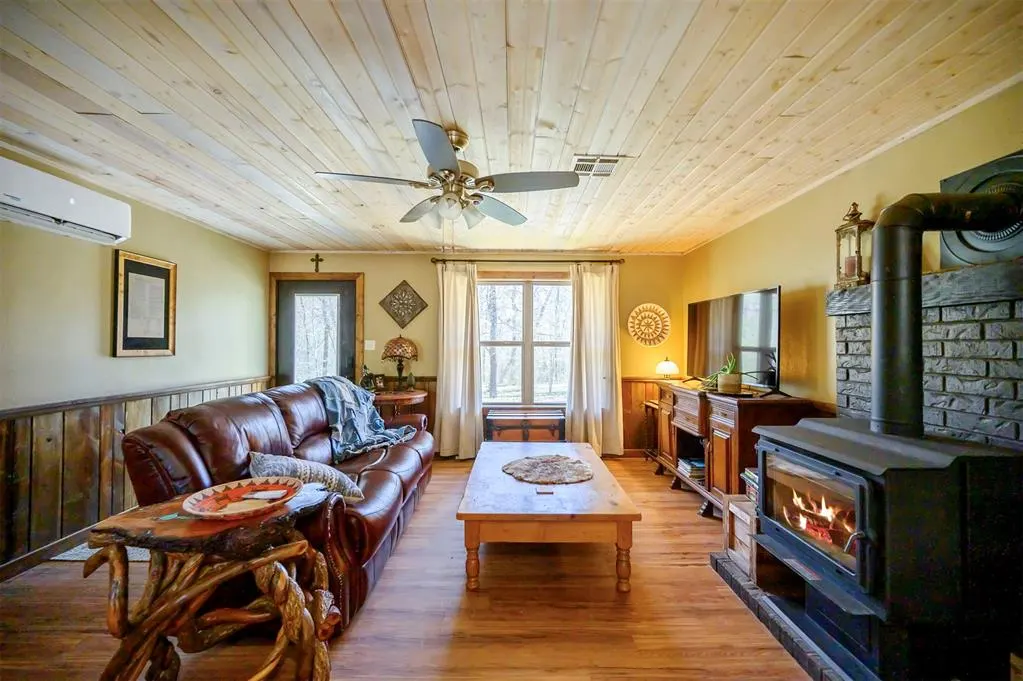 Photo 9 — 234 Glover Road, Battiest, OK 74728