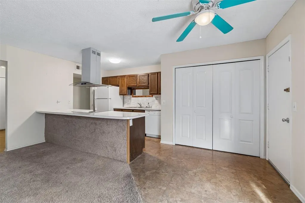 Photo 15 — 1624 NE 4th Street, Moore, OK 73160