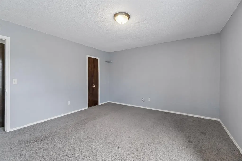 Photo 20 — 1624 NE 4th Street, Moore, OK 73160