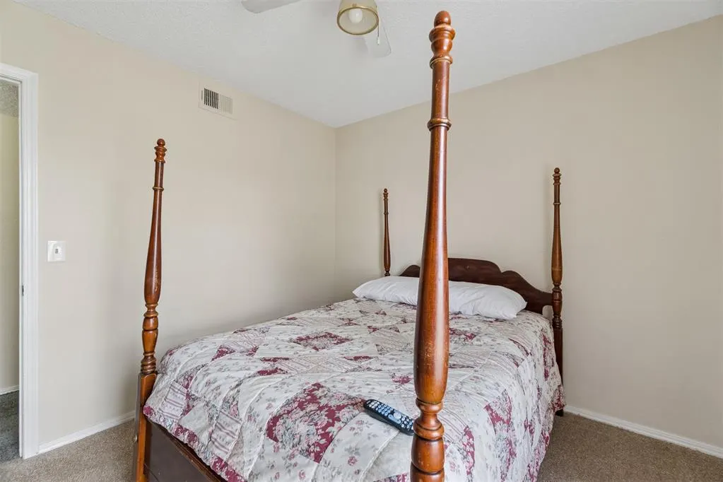 Photo 32 — 1624 NE 4th Street, Moore, OK 73160