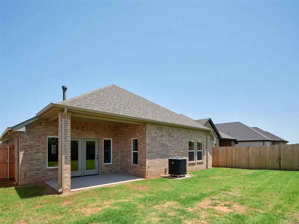 Photo 39 — 16225 Blackberry Farm Road, Oklahoma City, OK 73013