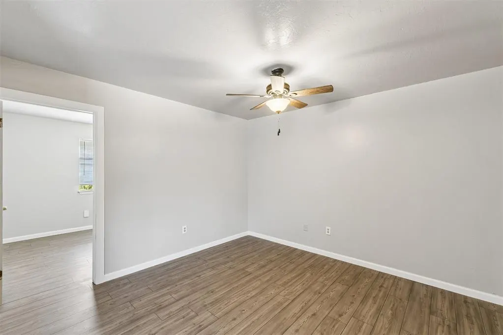 Photo 10 — 1401 SW E Street, Lawton, OK 73501