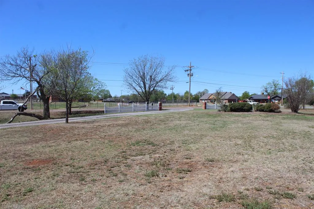 Photo 31 — 12872 NE Keeney Road, Elgin, OK 73538