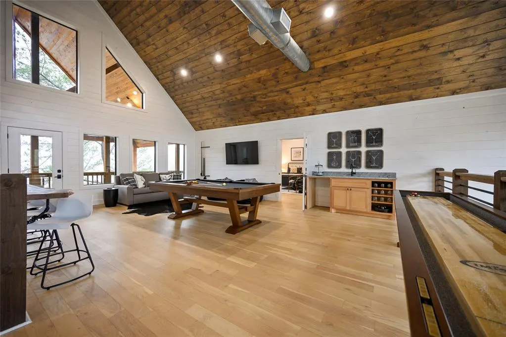 Photo 36 — 1793 Pine Hills Road, Broken Bow, OK 74728