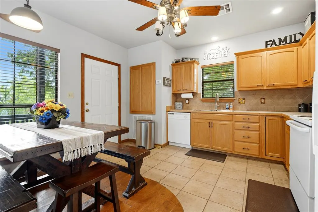 Photo 14 — 448532 E 979 Drive, Vian, OK 74962