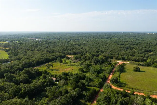 Photo 4 — 9850 E Charter Oak Road, Guthrie, OK 73044
