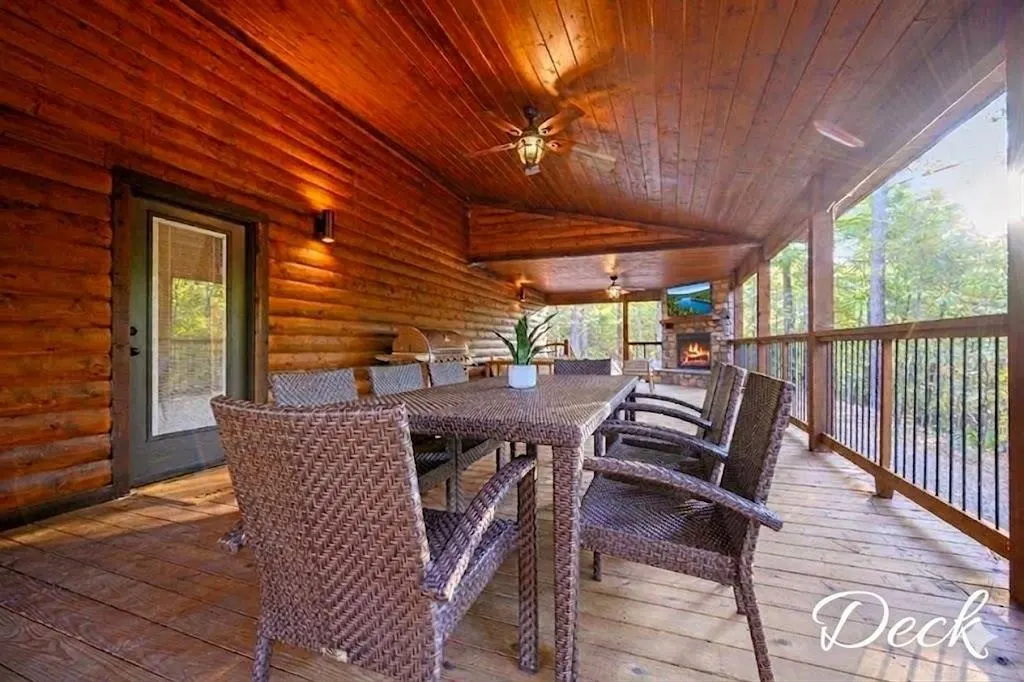 Photo 5 — 334 Carter Valley Lane, Broken Bow, OK 74728