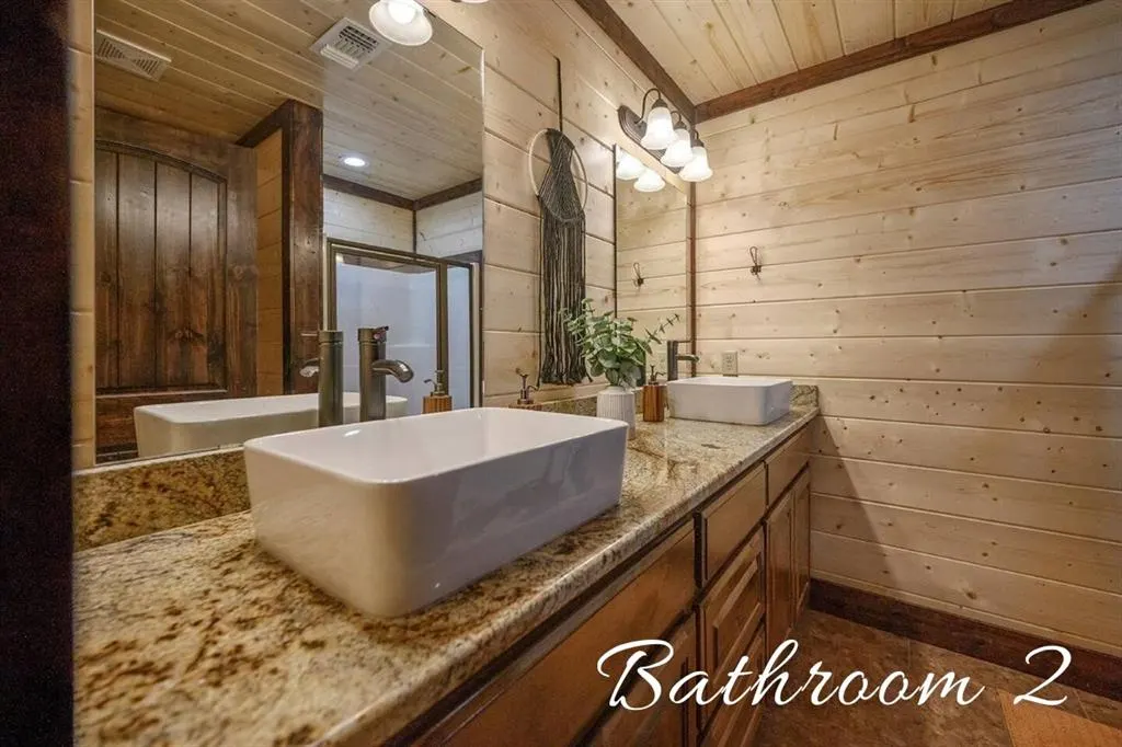 Photo 15 — 334 Carter Valley Lane, Broken Bow, OK 74728