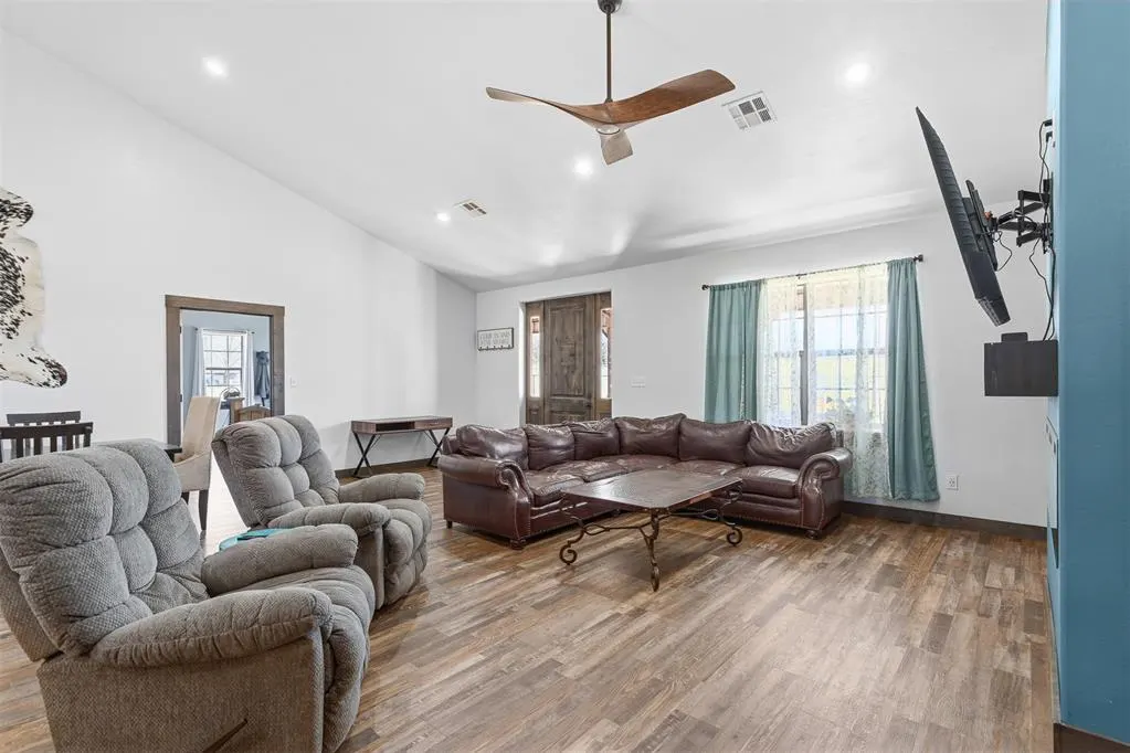 Photo 7 — 14427 Canadian Avenue, Wayne, OK 73095