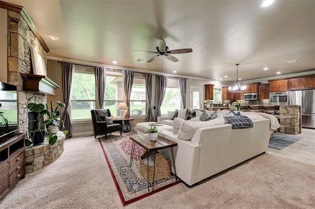 Photo 7 — 10430 Pine Ridge Road, Edmond, OK 73025