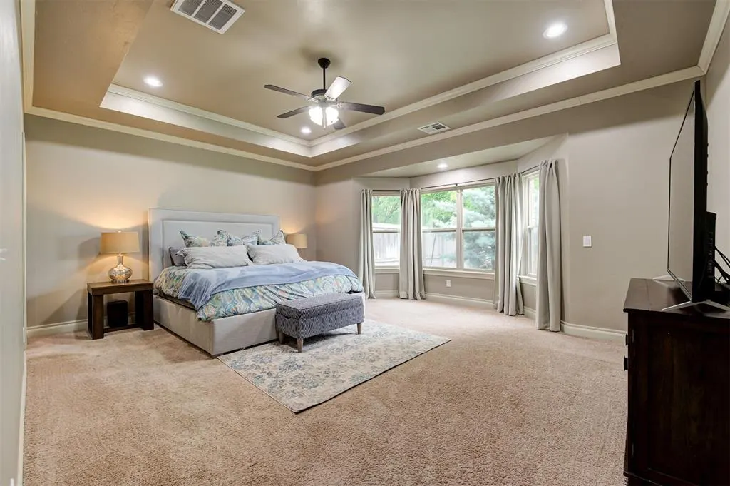 Photo 16 — 10430 Pine Ridge Road, Edmond, OK 73025
