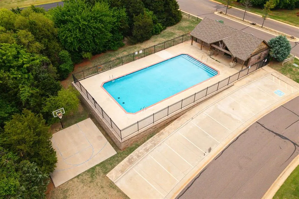 Photo 46 — 10430 Pine Ridge Road, Edmond, OK 73025