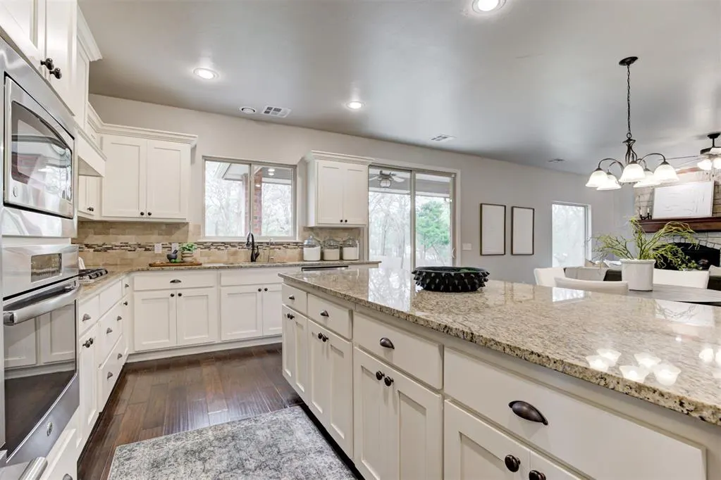 Photo 14 — 3630 Woodridge Trail, Edmond, OK 73034