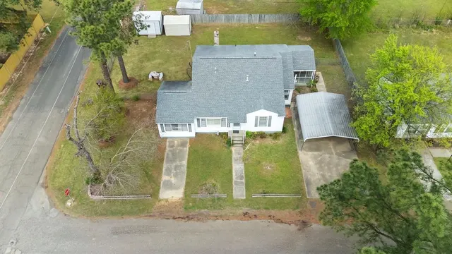 Photo 5 — 1301 SE Jackson Street, Idabel, OK 74745