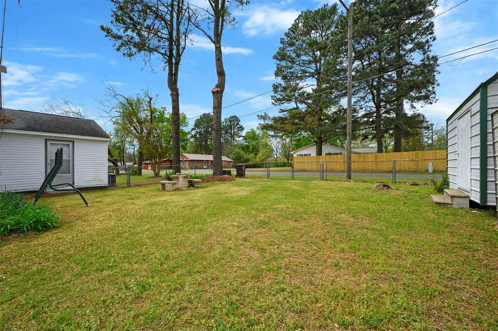 Photo 46 — 1301 SE Jackson Street, Idabel, OK 74745