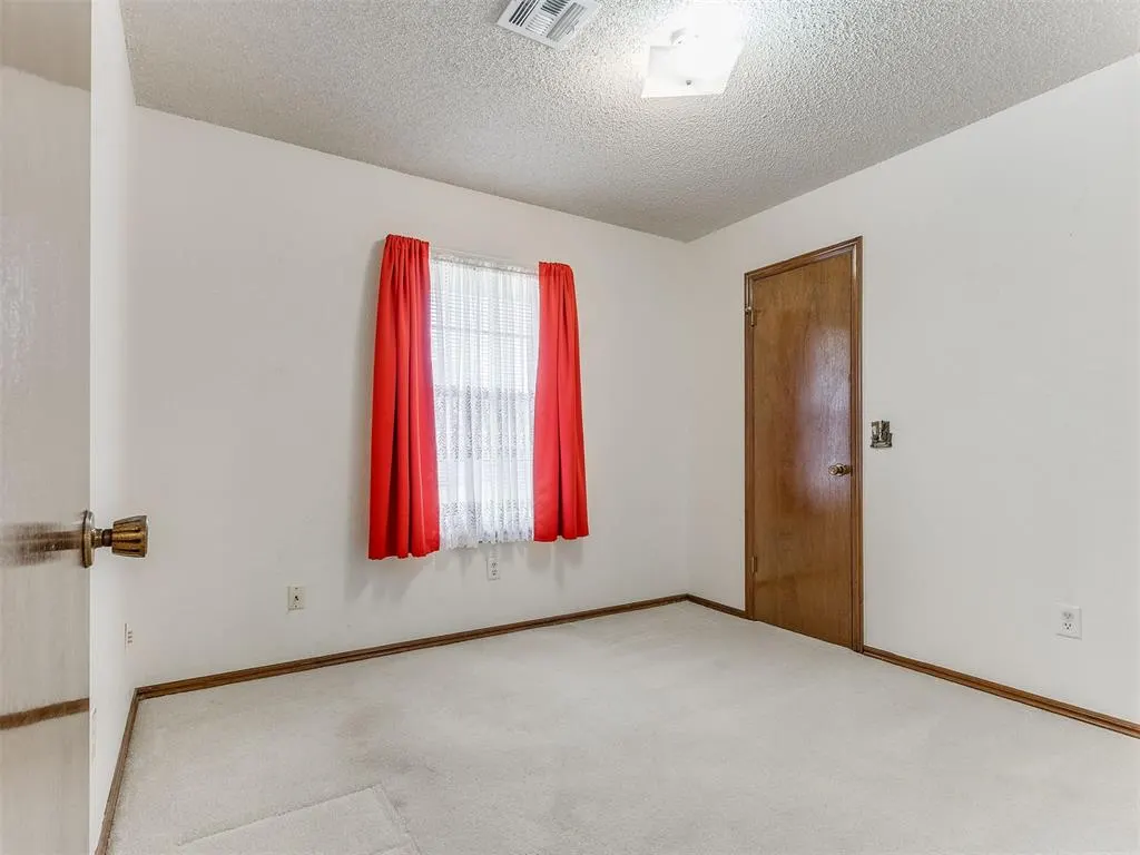 Photo 27 — 3028 SW 126th Street, Oklahoma City, OK 73170