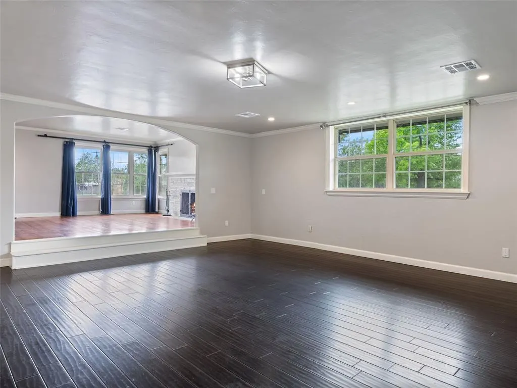 Photo 11 — 1835 Drakestone Avenue, Nichols Hills, OK 73120
