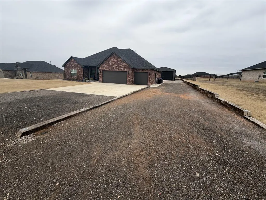 Photo 11 — 5634 Little Farms Road, Guthrie, OK 73044