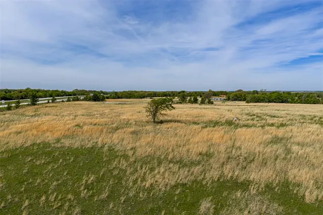 Photo 8 — 3820 Road, Okemah, OK 74589