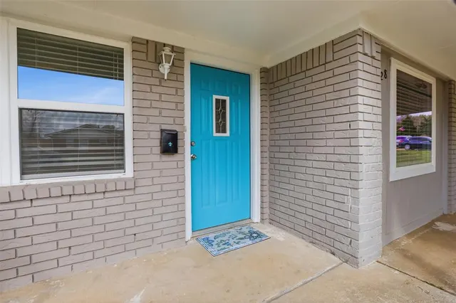 Photo 2 — 228 S 5th Avenue, Stroud, OK 74079