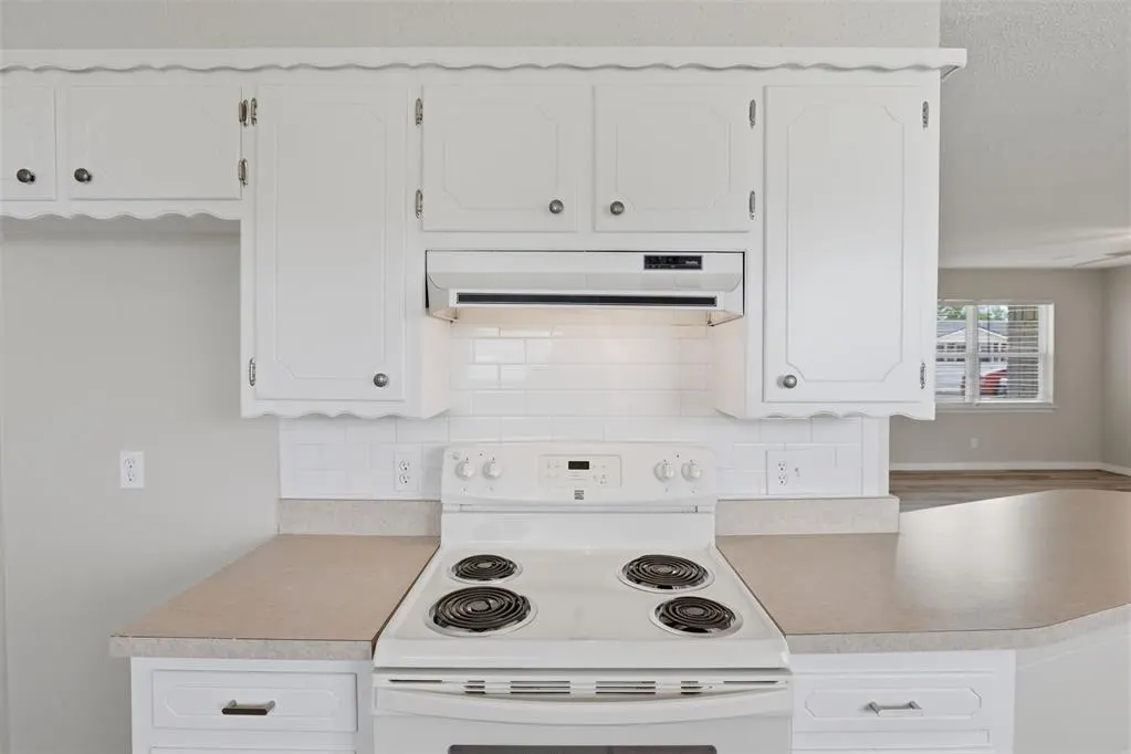 Photo 19 — 228 S 5th Avenue, Stroud, OK 74079