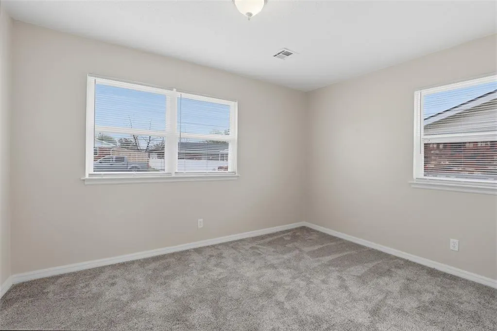 Photo 21 — 228 S 5th Avenue, Stroud, OK 74079