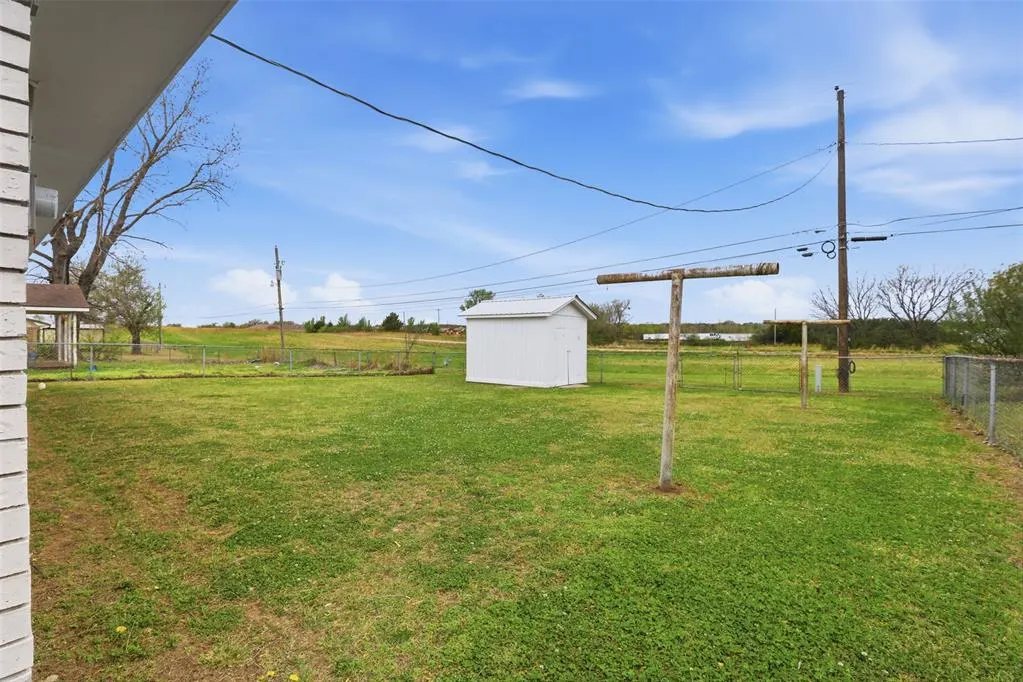 Photo 41 — 228 S 5th Avenue, Stroud, OK 74079