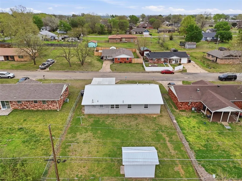 Photo 43 — 228 S 5th Avenue, Stroud, OK 74079