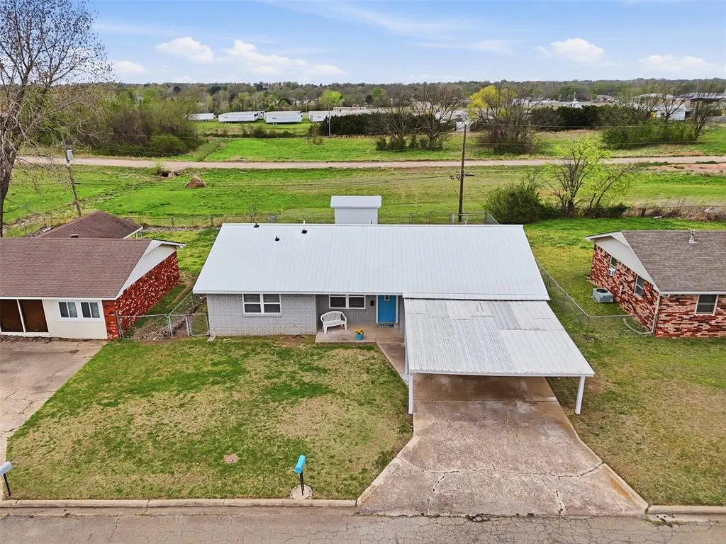 Photo 45 — 228 S 5th Avenue, Stroud, OK 74079