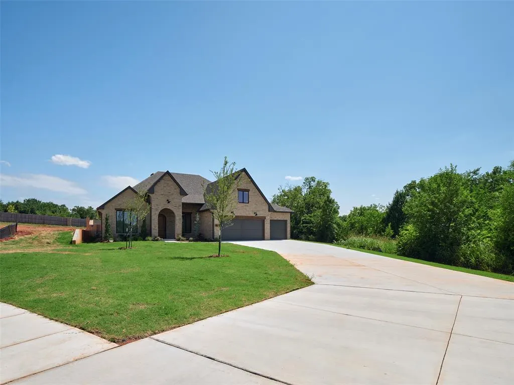Photo 3 — 408 Basin Way, Norman, OK 73071
