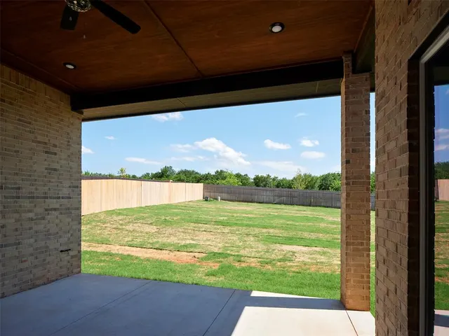 Photo 5 — 408 Basin Way, Norman, OK 73071
