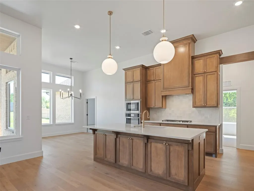 Photo 15 — 408 Basin Way, Norman, OK 73071