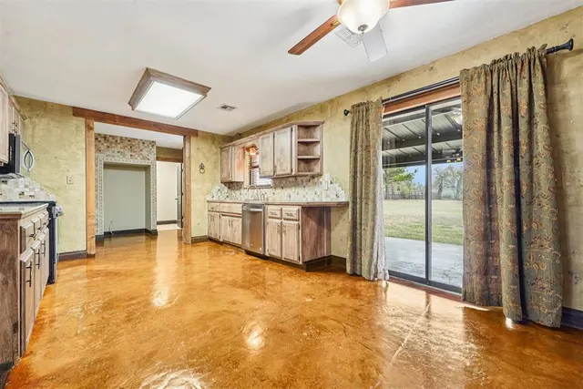 Photo 7 — 7010 Alameda Street, Norman, OK 73026