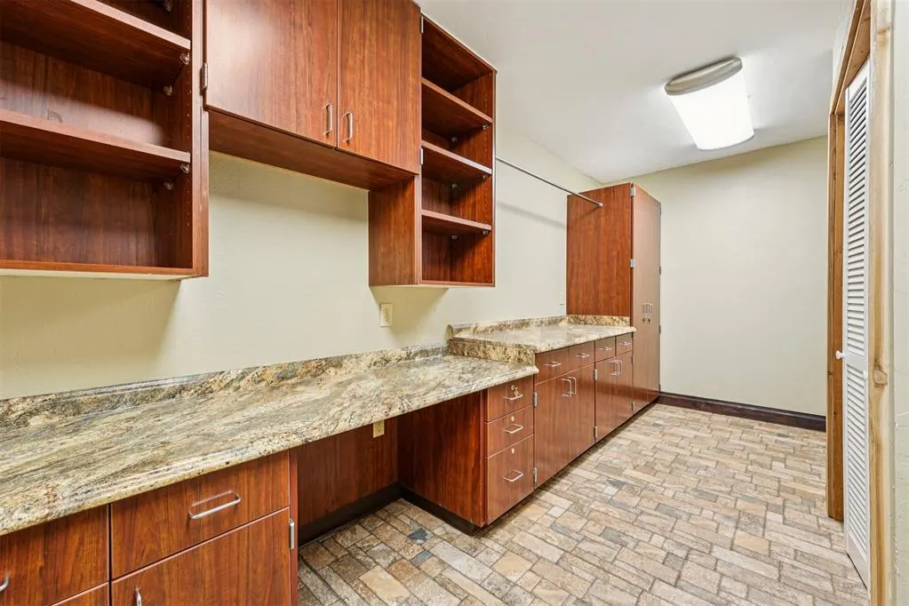 Photo 12 — 7010 Alameda Street, Norman, OK 73026
